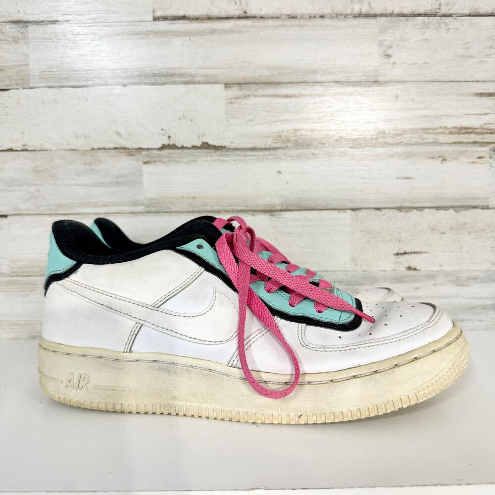 Nike Youth Air Force 1 LV8 White Running‎ Shoes Sneakers Size 6Y/7.5W BV1084-100 - Picture 3 of 6